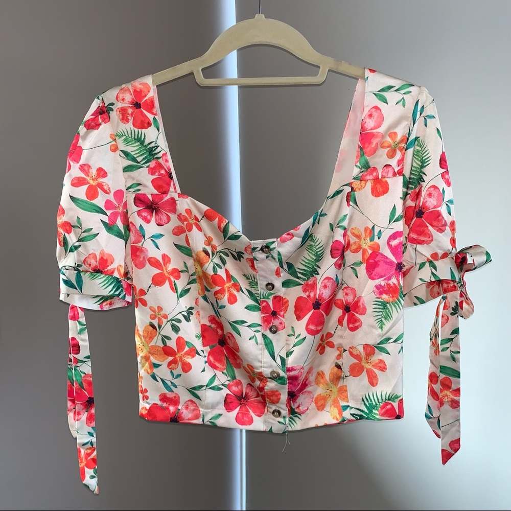Honey Punch Ivory Floral Crop Top CA